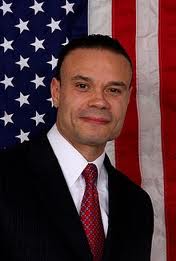 Dan Bongino (R)